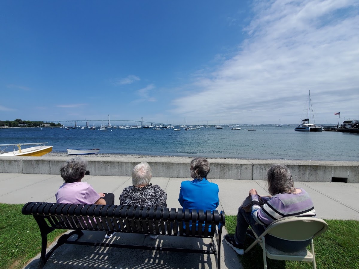 Atria Harborhill - Photo 2