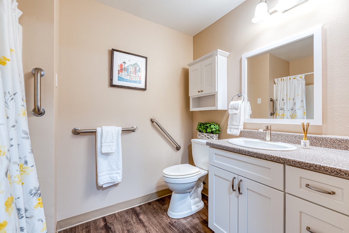 Solstice Senior Living at Renton - Photo 3
