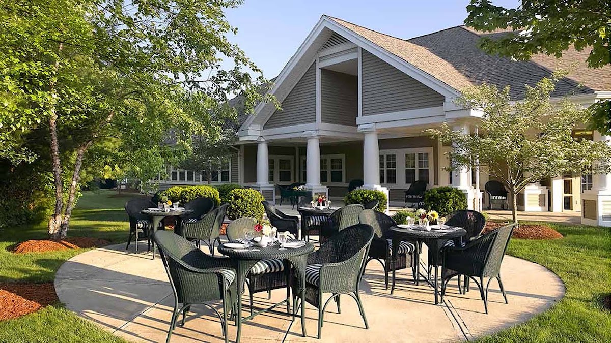 Atria Kennebunk - Photo 2