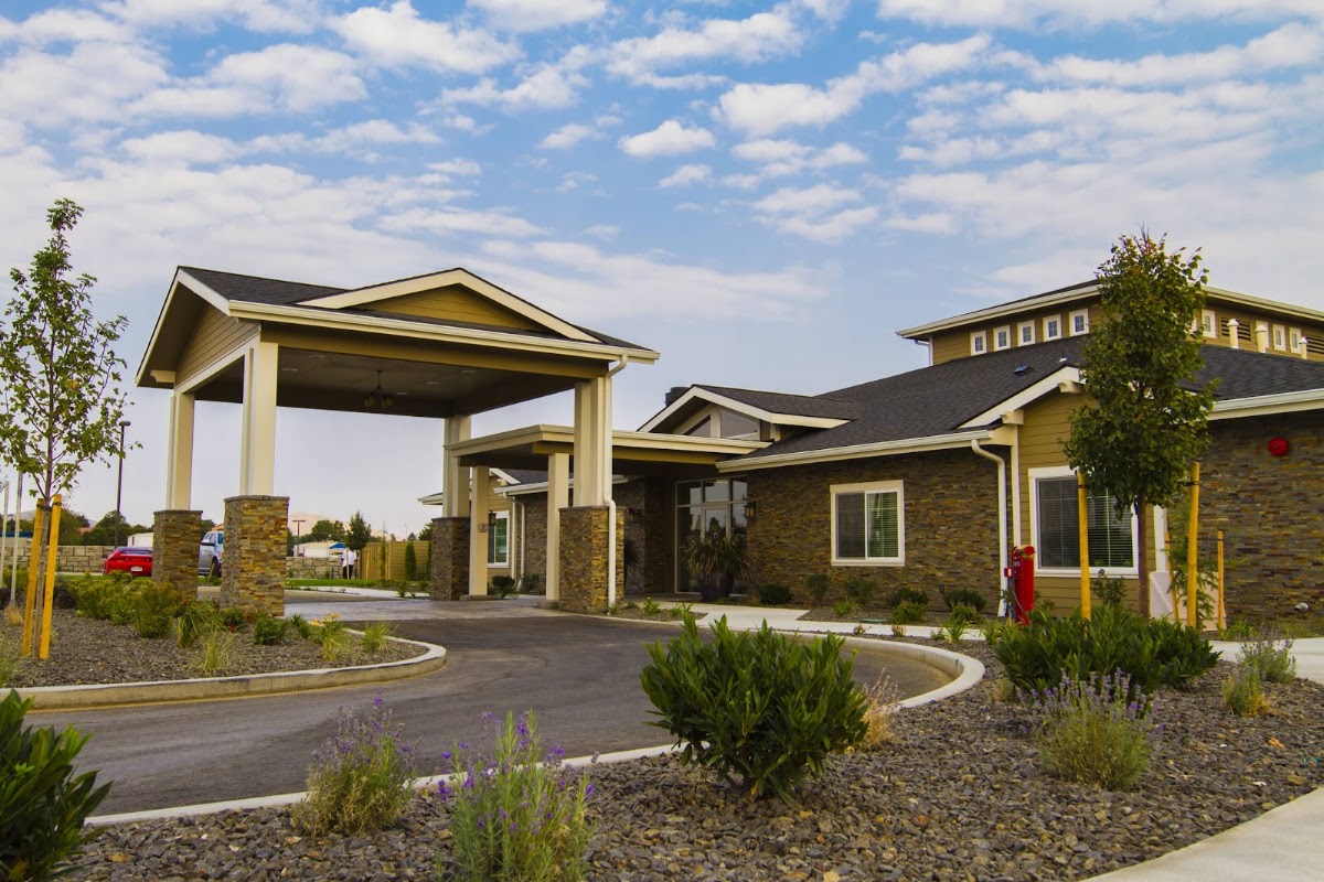 Tri-Cities Senior Living & Memory Care - Photo 2