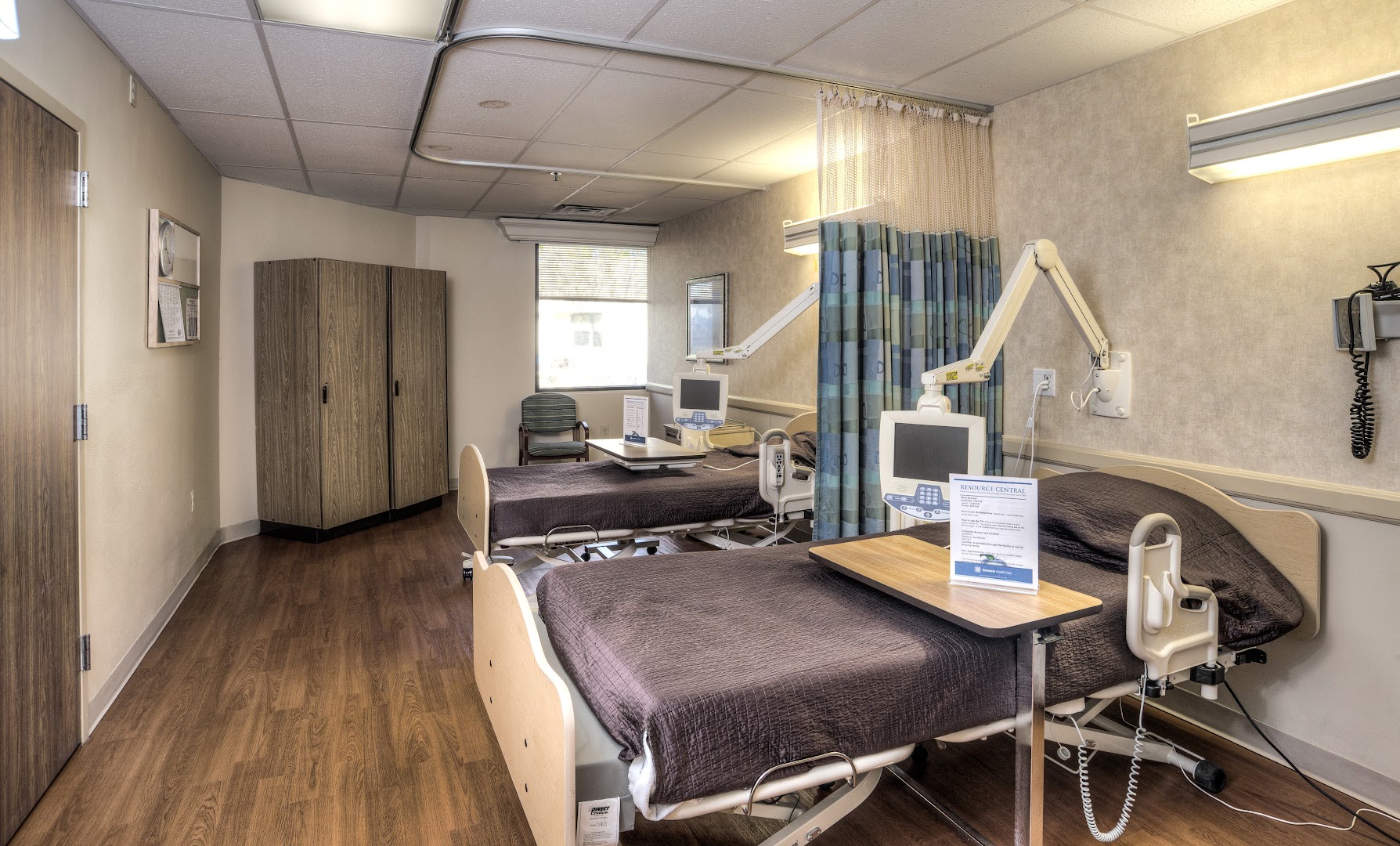 Albuquerque Heights Healthcare and Rehabilitation Center - Photo 2
