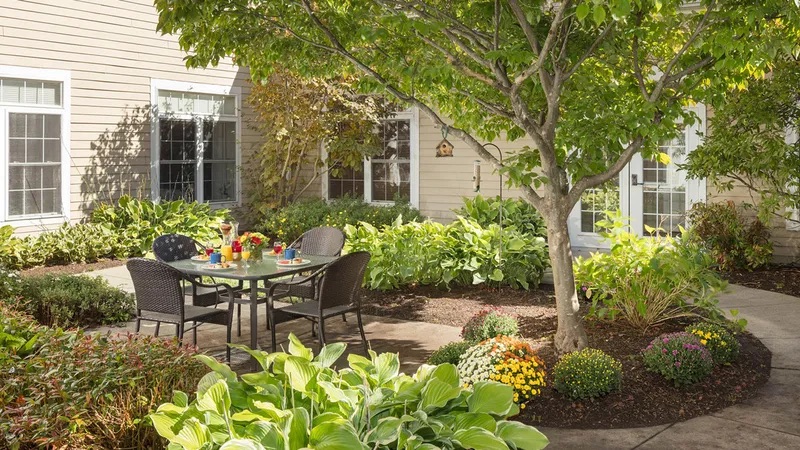 Atria Bay Spring Village - Photo 3
