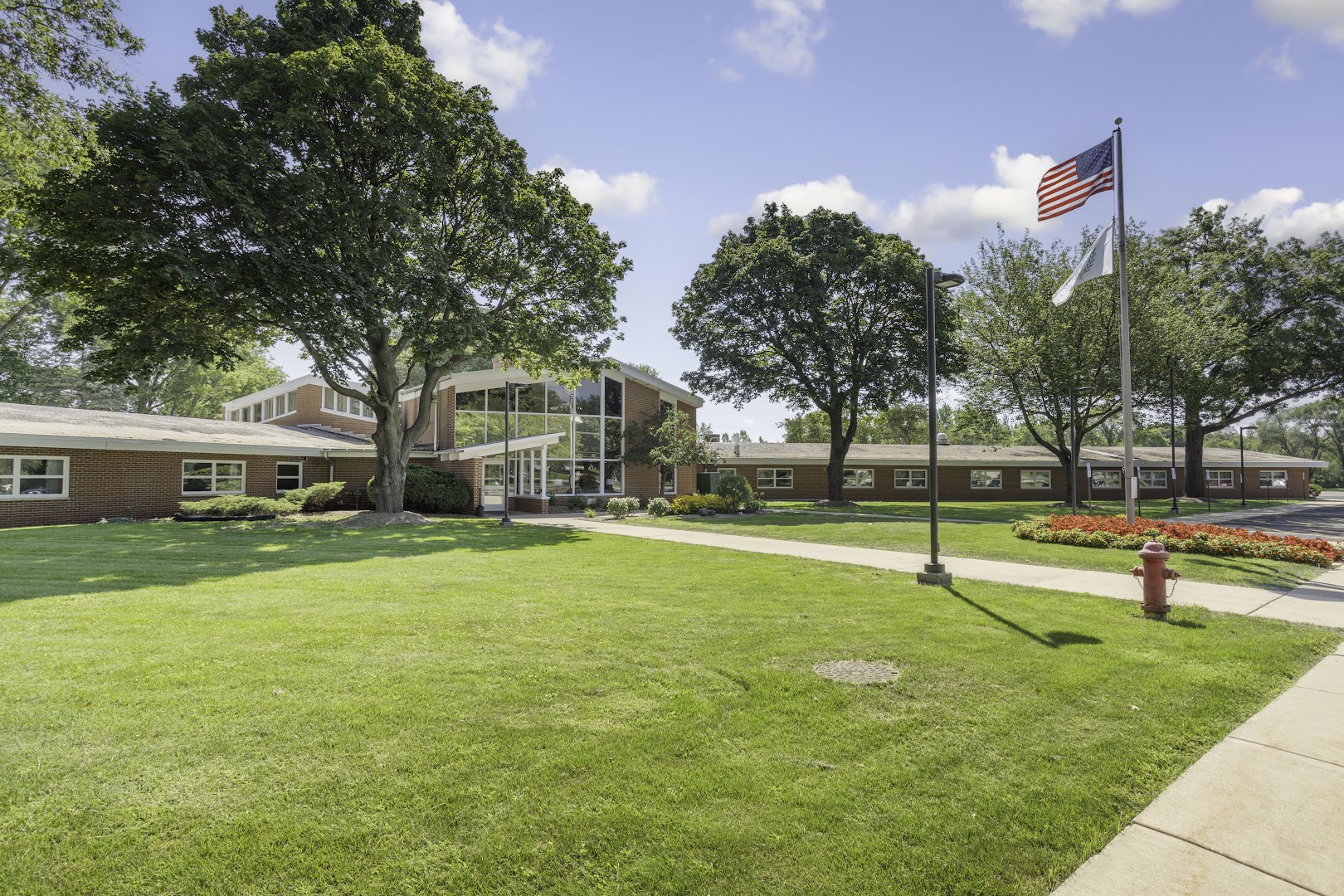 Alden Debes Rehabilitation & Health Care Center - Photo 3