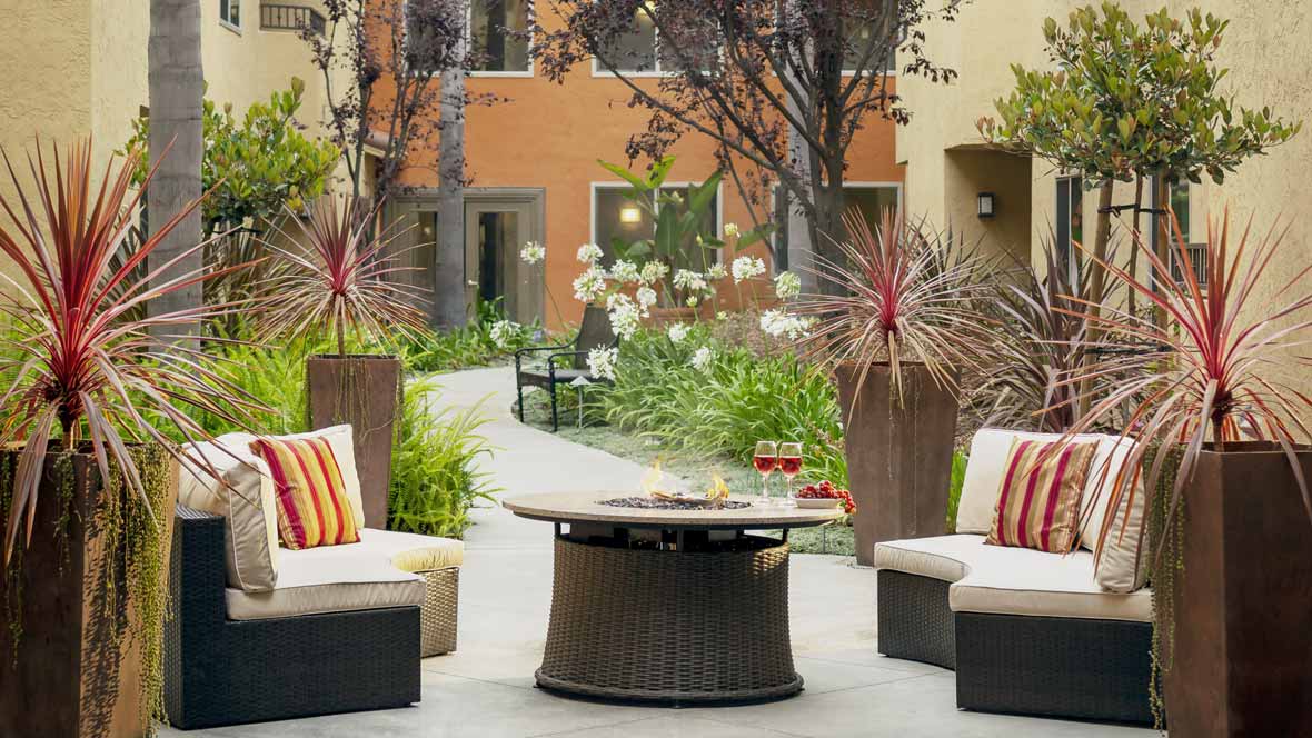 Atria La Jolla - Photo 3