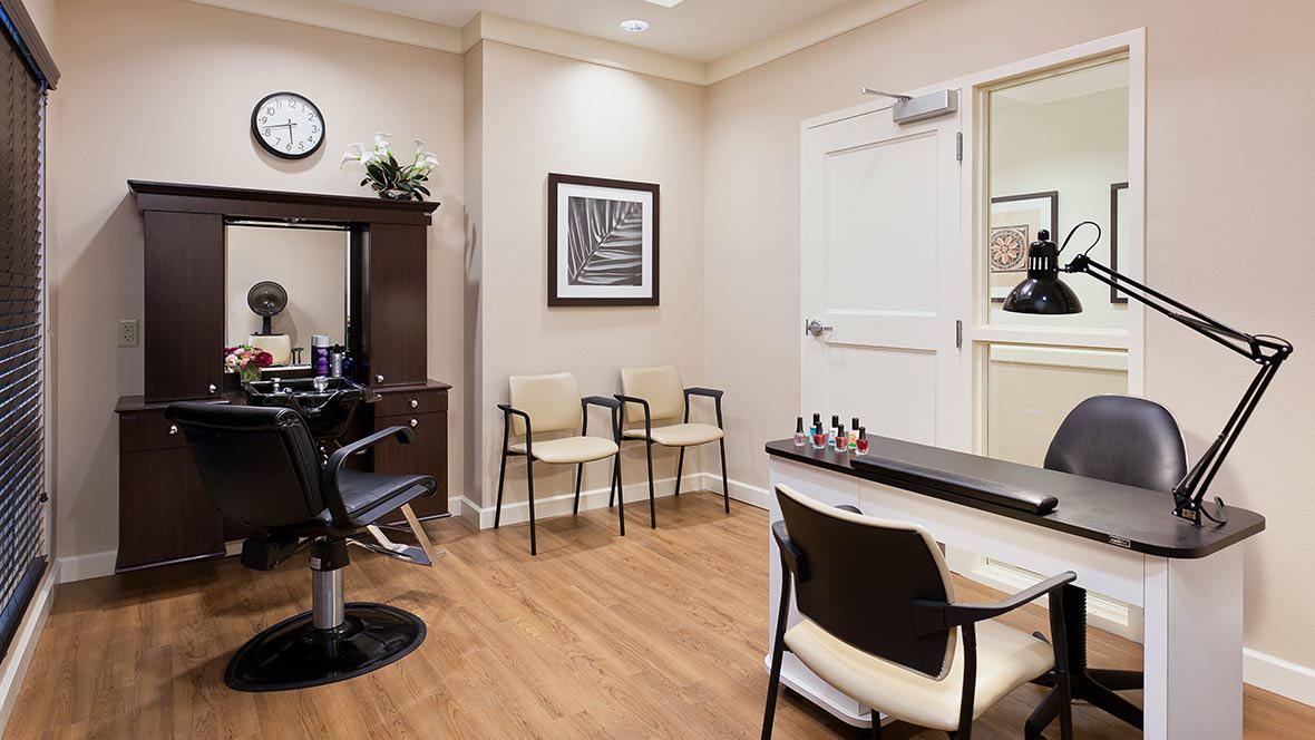 Atria Palm Desert - Photo 3
